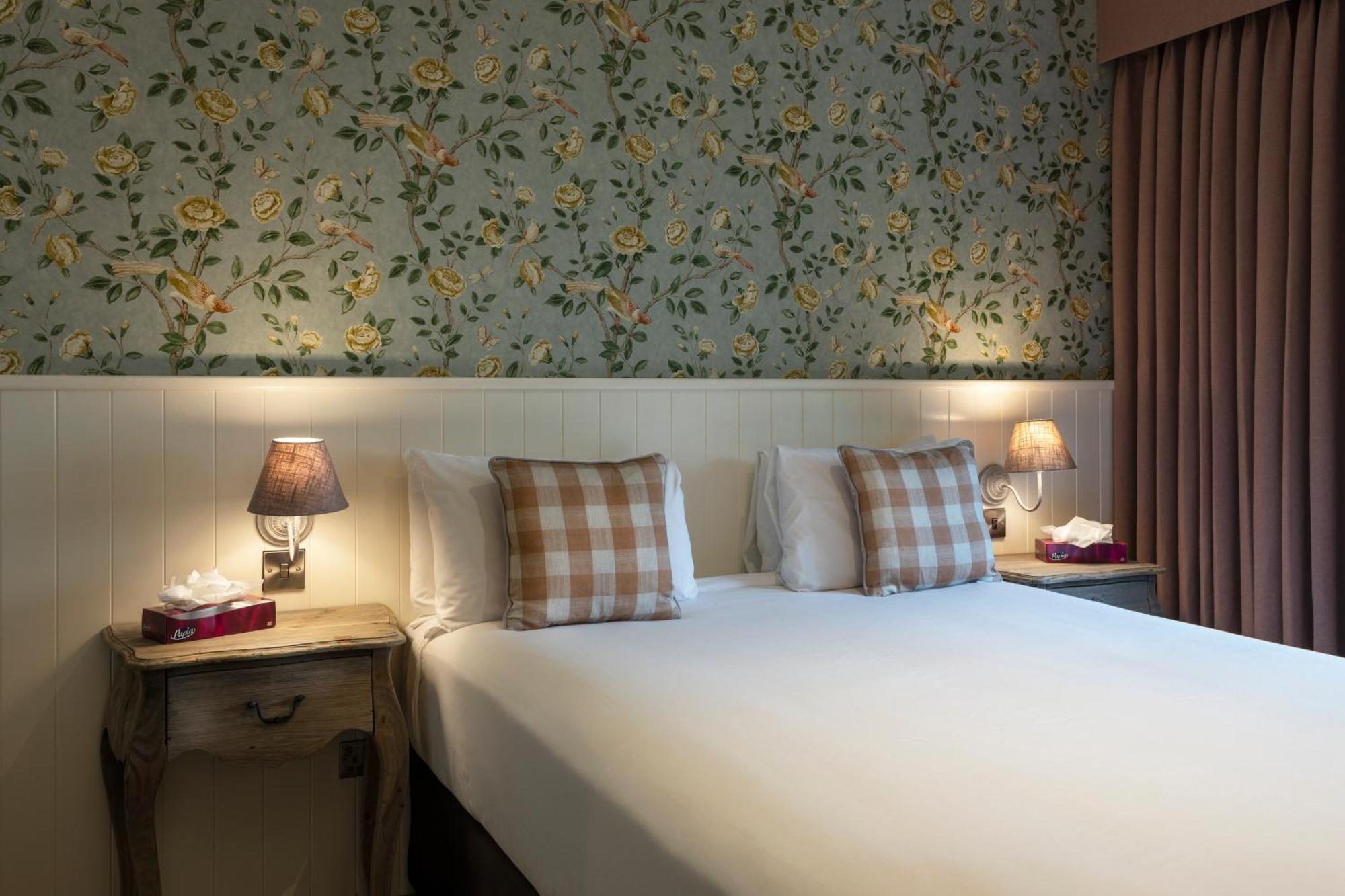 Hotel The Glenside à Drogheda Extérieur photo